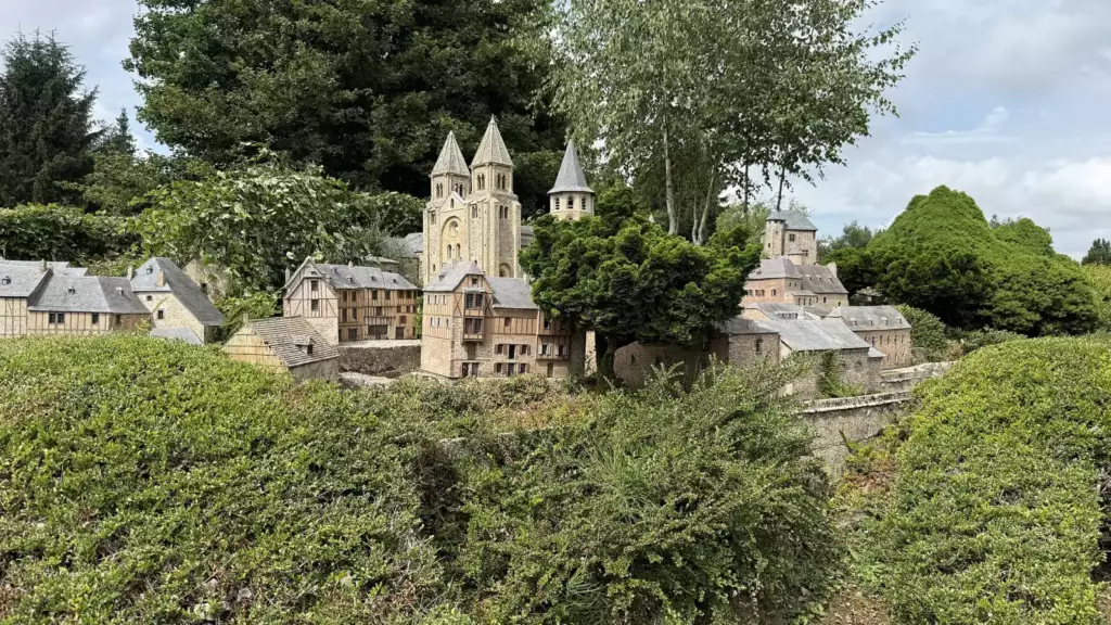 Monuments reproduits en miniature à France Miniature