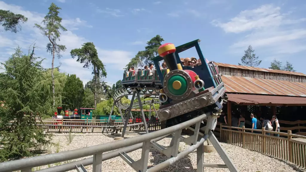 Le train Papéa Express au Papéa Parc