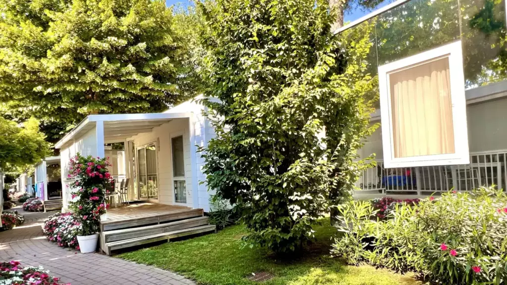 Mobil-home dans un camping