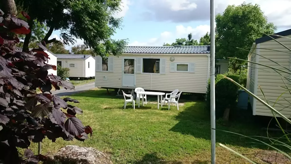 Mobil-home dans un camping