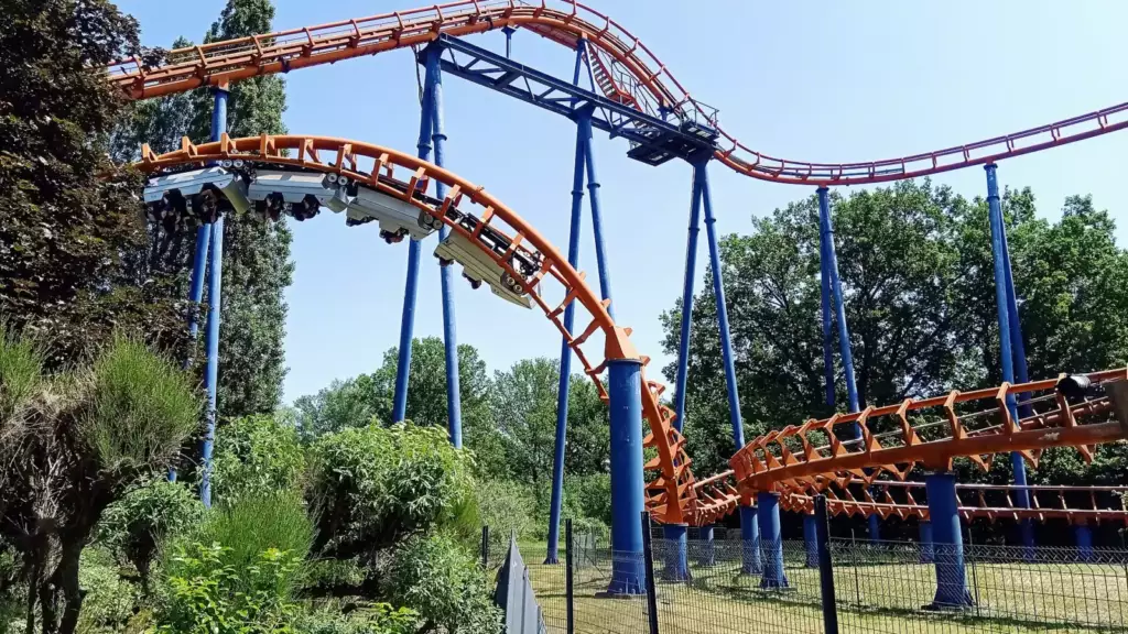 Le grand huit Comet à Walygator Grand Est